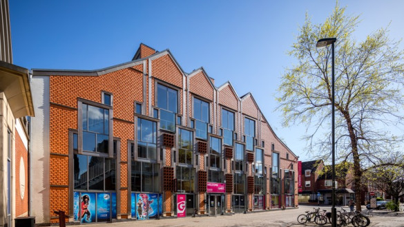 Things to do in Lichfield   Garrick Theatre