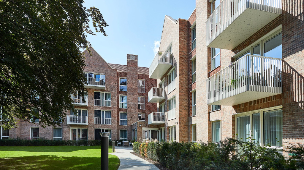 Chapelwood Exterior