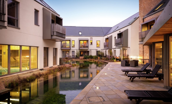 vb1944533 27 Steepleton Exteriors Full 1