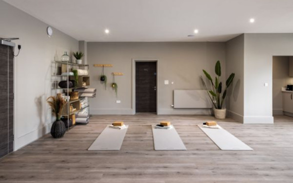 Taylor Place Studio Highlight