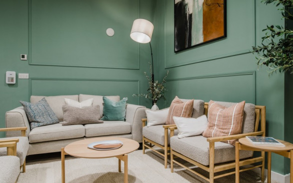 vb2147156 Fitzroy lounge 13 800x532