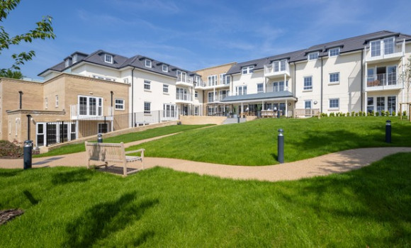 Lymington Gate External Garden 2
