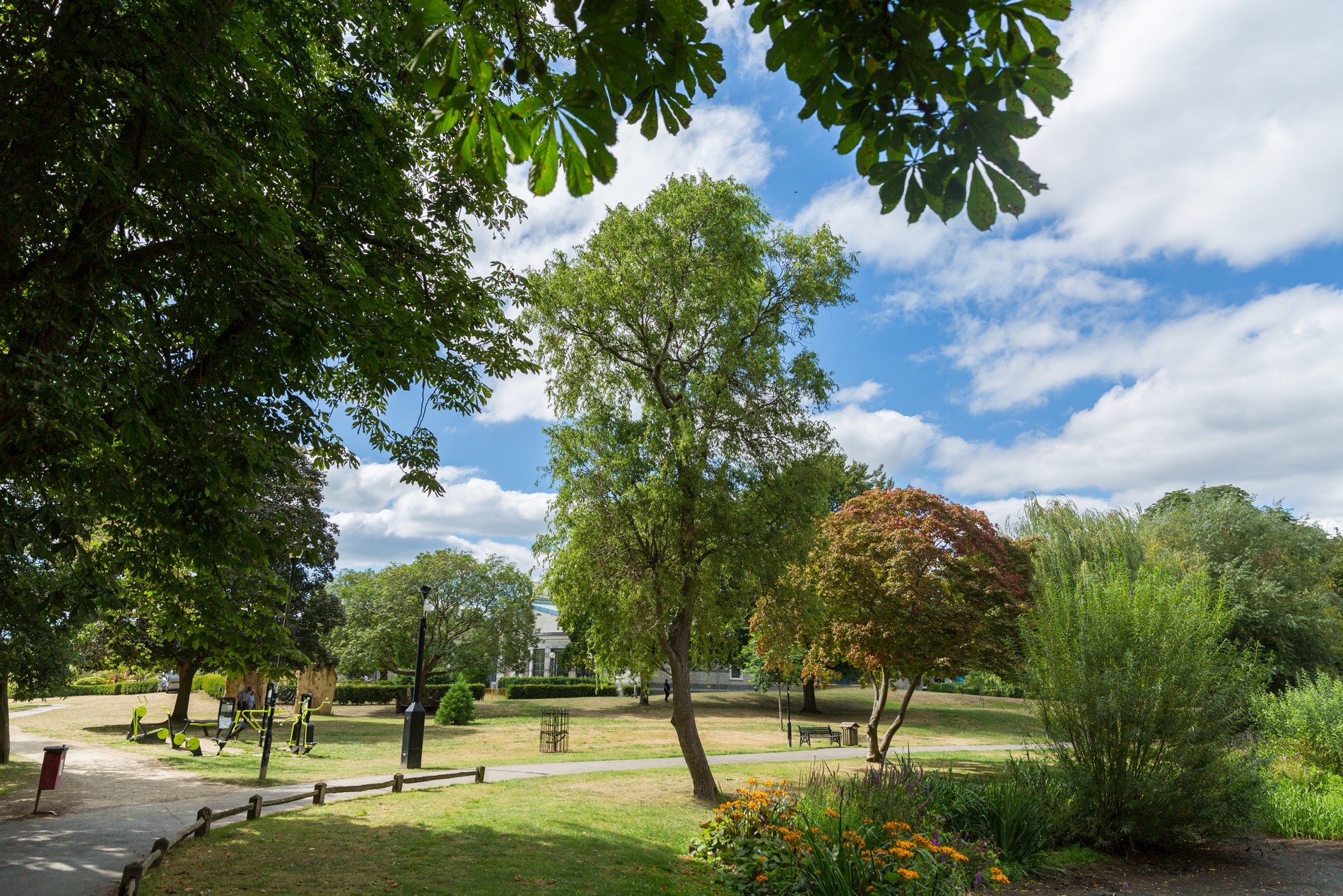 vb1890898 Woking area 004 1900x1267