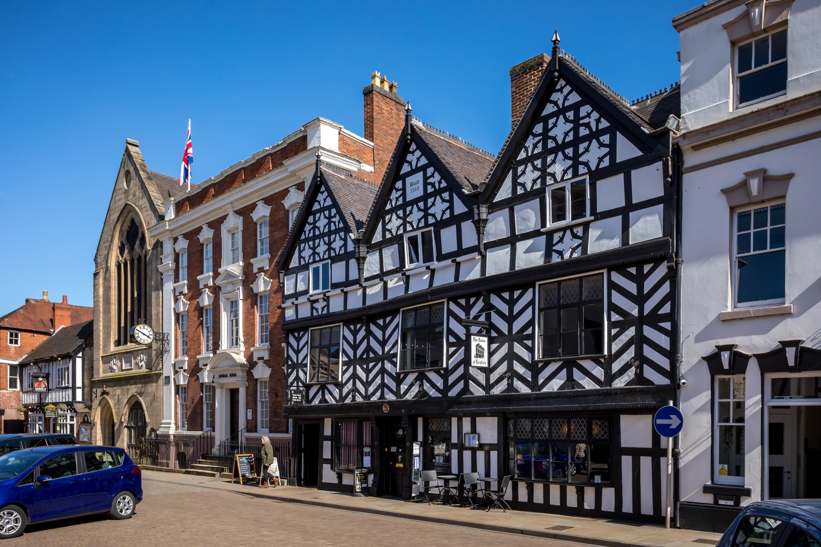 vb1986572 21   Lichfield Bonds   WS13 7LA   Full 1600x1066