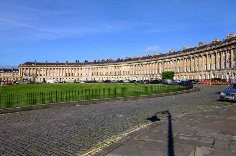 vb2077547 905360 1 800x532