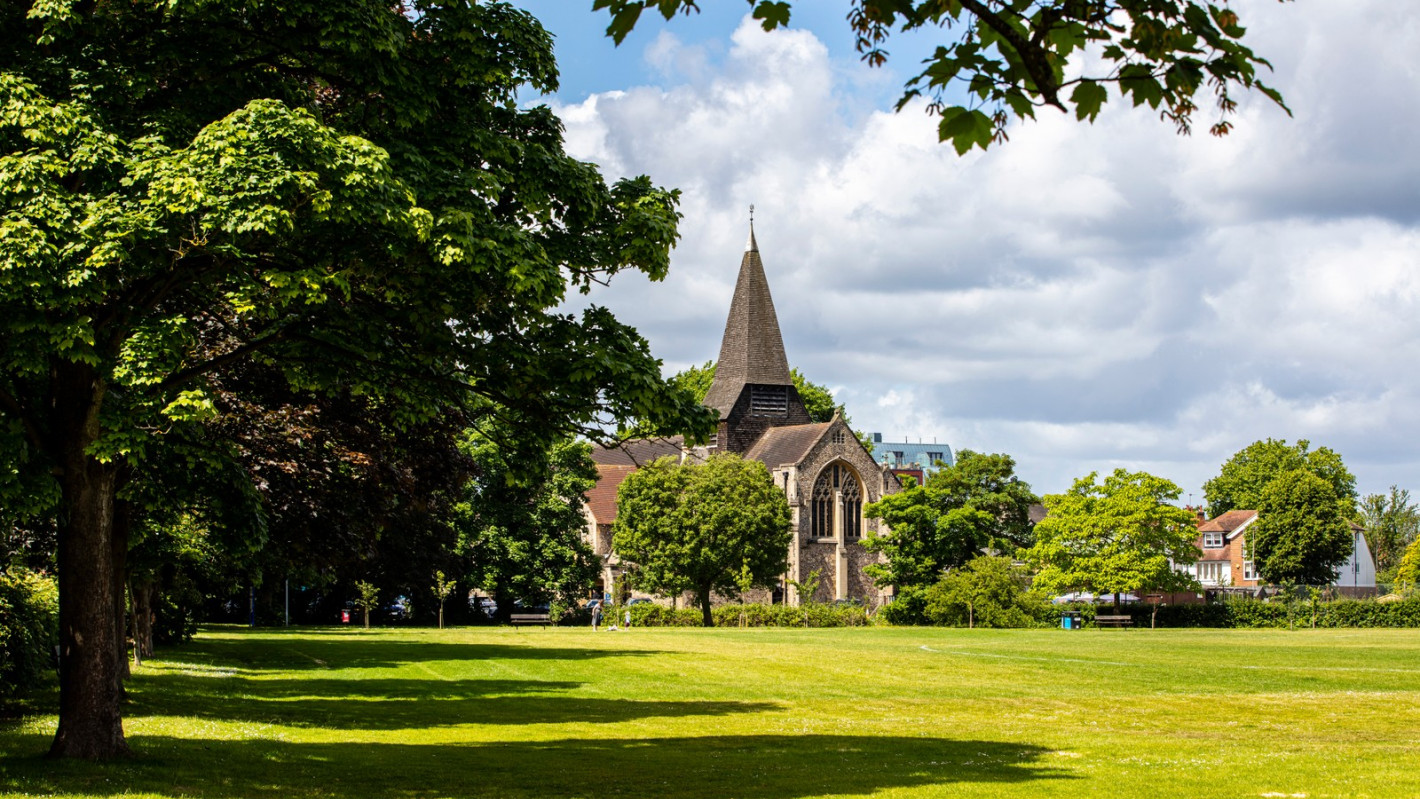 vb2095892 www.andrewhendry.com94 1600x1067