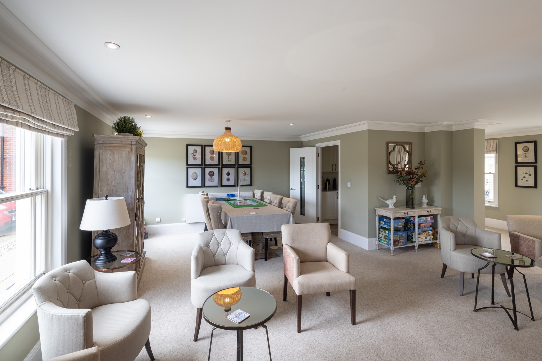 vb5160029 Fleur Wimborne 016 1900x1267