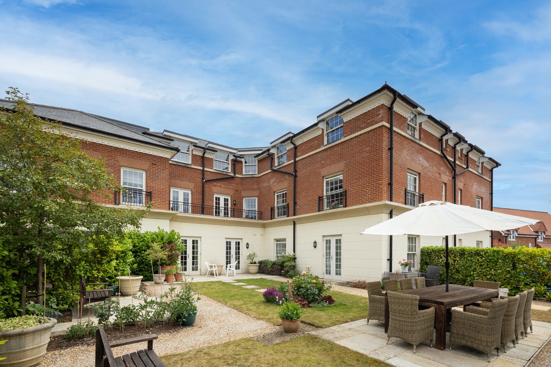 vb5193957 Pegaus Hartley Wintney 001 V2 1900x1267