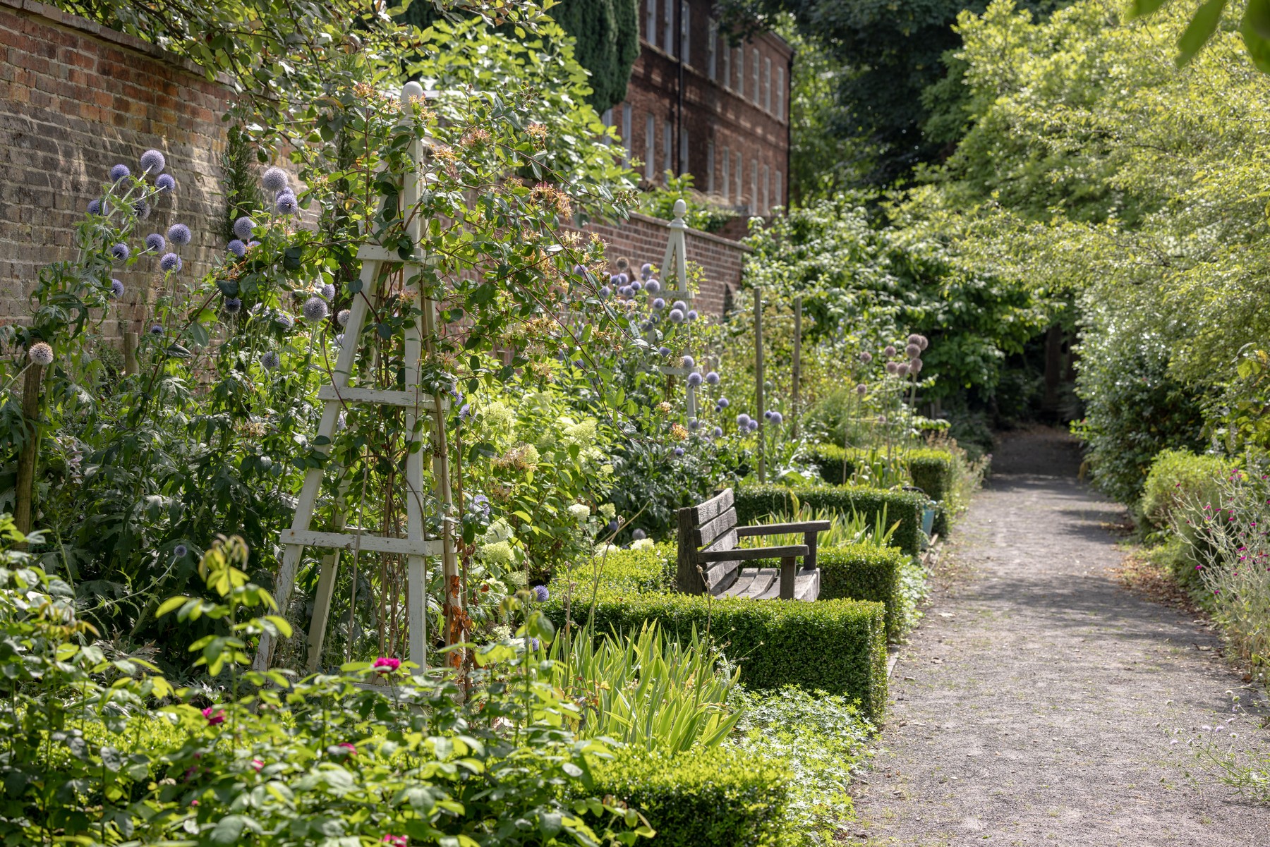 vb5228548 Pegasus Chapter House 024 1800x1201