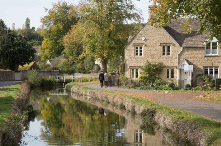 Why retire in Cheltenham    Lower Slaughter Village Cheltenham