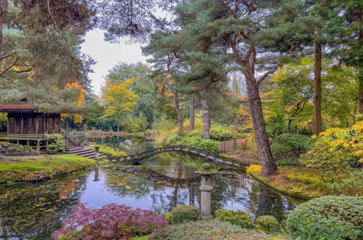 Why retire in Cheshire   Tatton park