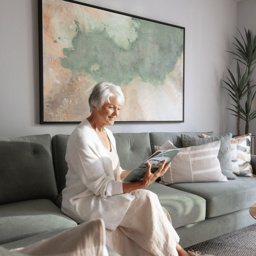 Lifestyle Cobham lady reading 1920 x 1080