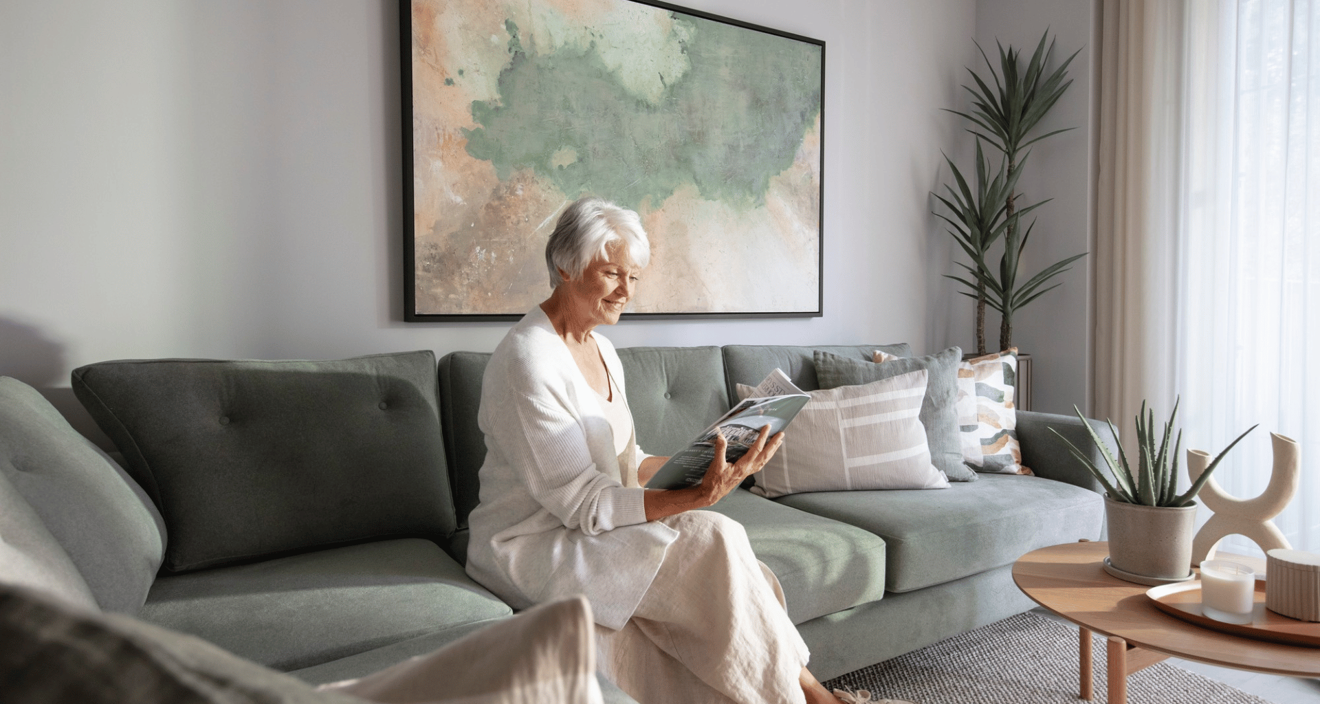 Lifestyle Cobham lady reading 1920 x 1080