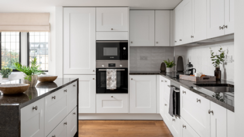 Apt 23 QVH featured image 3 Kitchen