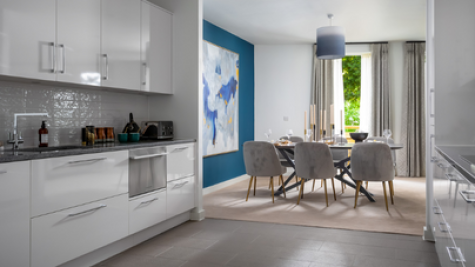 Apt 34 QVH featured image 2 open plan v2