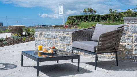feature image garden terrace 1