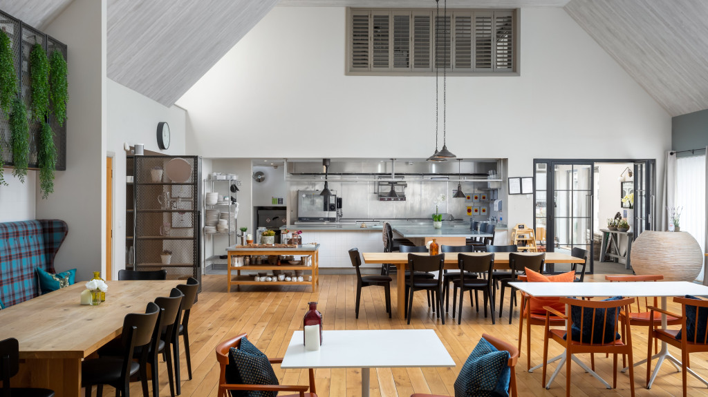 vb1944549 4   Steepleton   Restaurant   Full 3200x2133