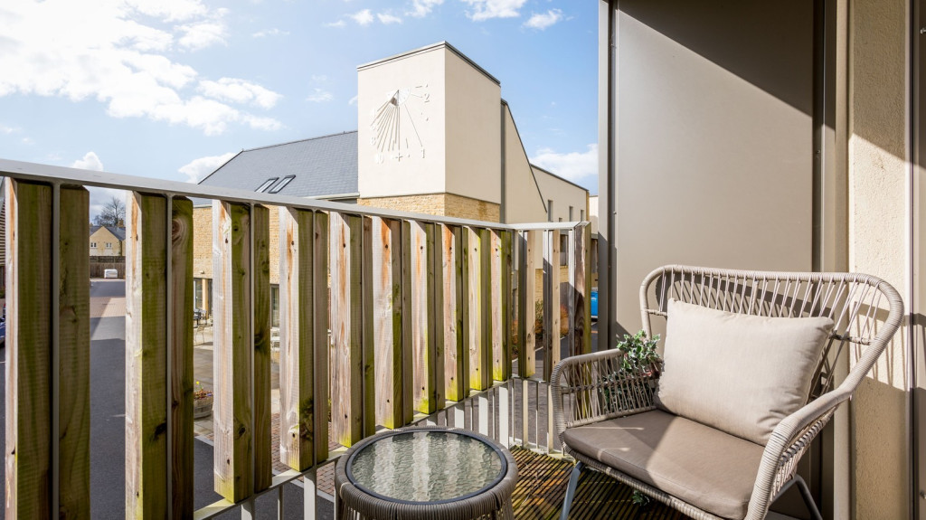 vb2221501 16  Apartment 74 1600x1066