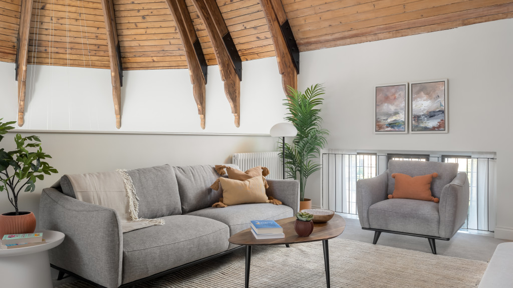 18   Apartment 23   The Vincent   2023   Full