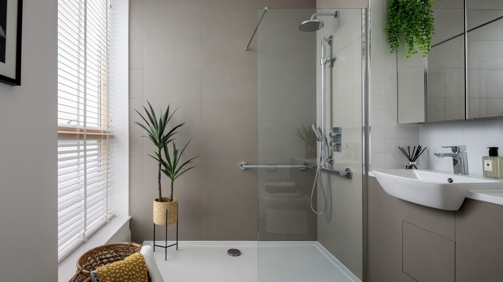vb1846901 14 Latheram House Show Home A Web