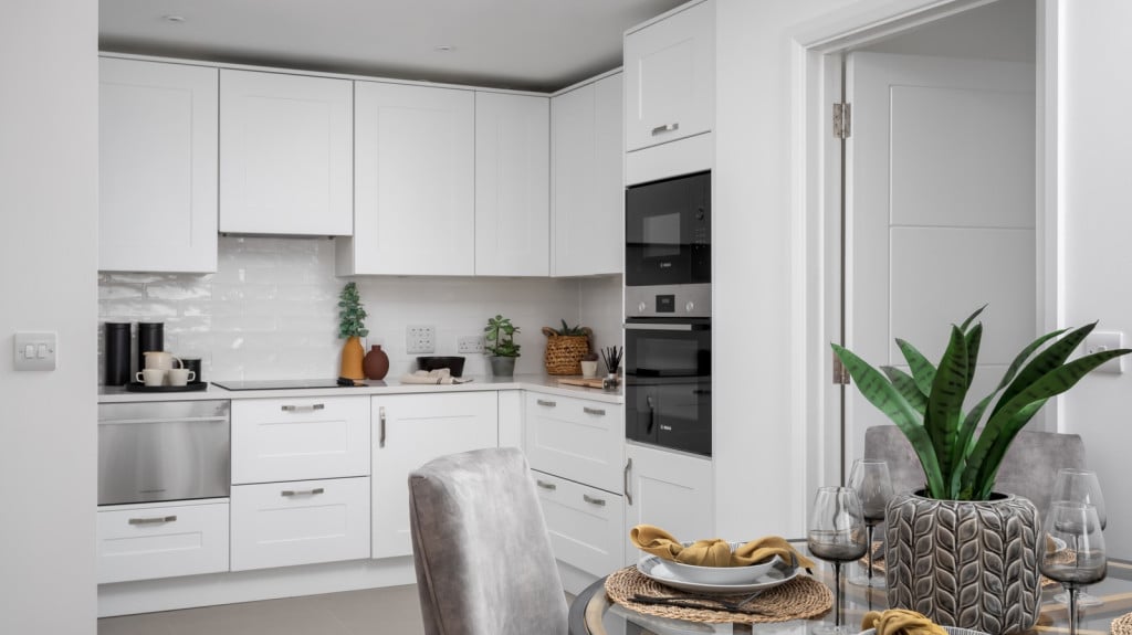 vb1957126 1   Latheram House   Apt 4   Full 1600x1067