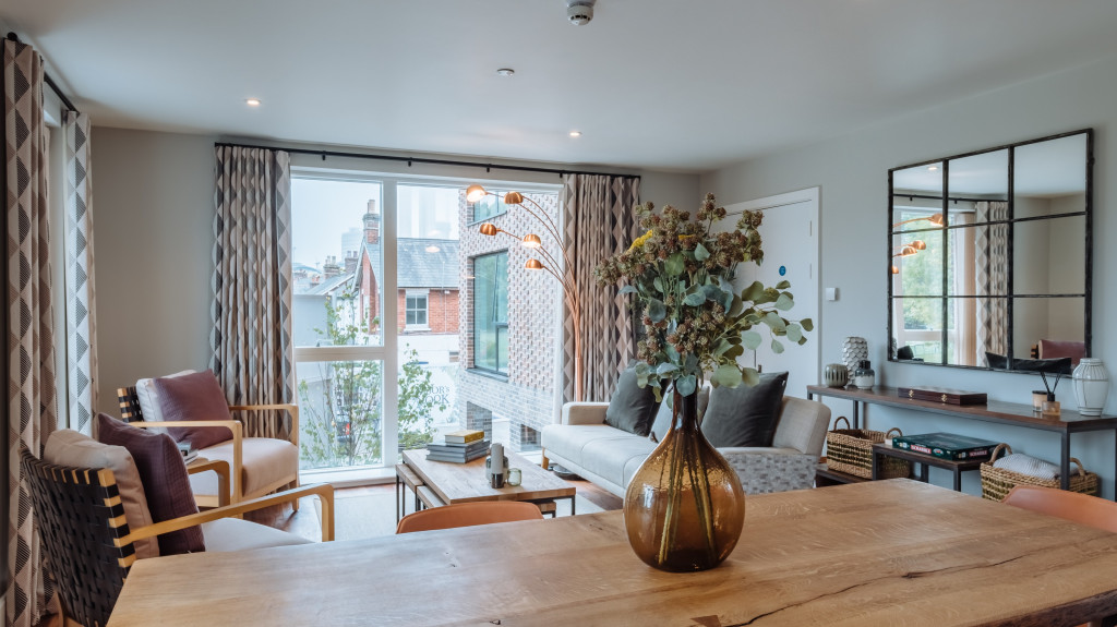 vb1890534 PL Woking Oct 2018 Residents Lounge 12 3200x2133