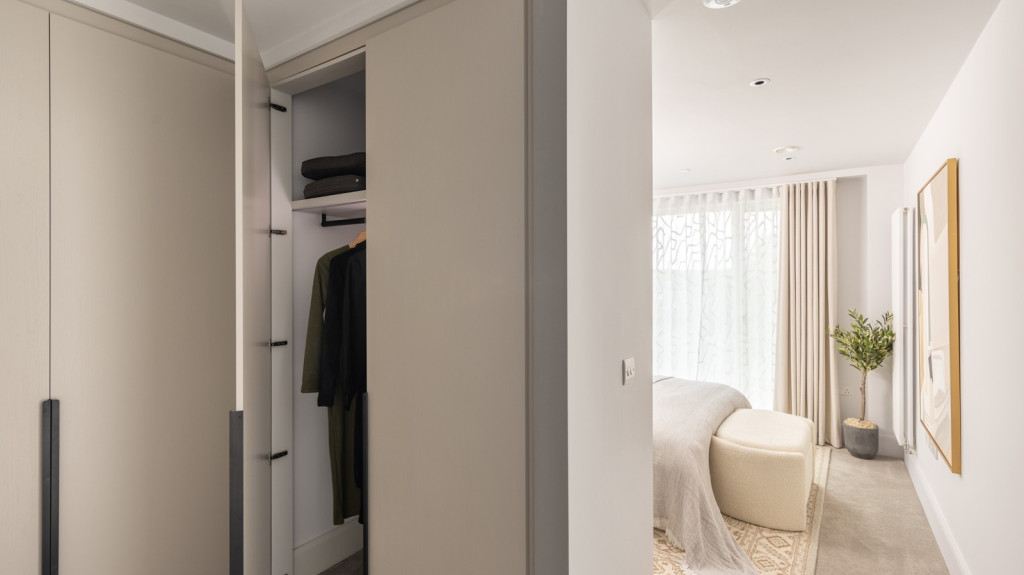 vb5130205 Cobham 2 Bed 028 1600x1067