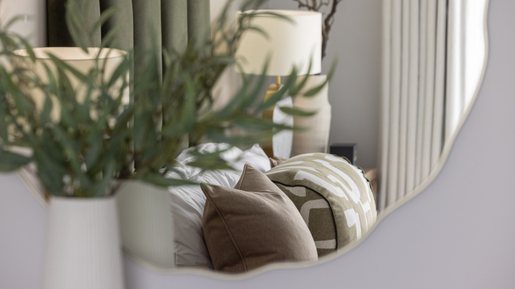 vb5130233 Cobham 2 Bed 032 1600x1067