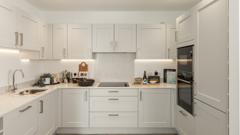 vb5136634 Bath Leat Apt 2 008 1600x1067