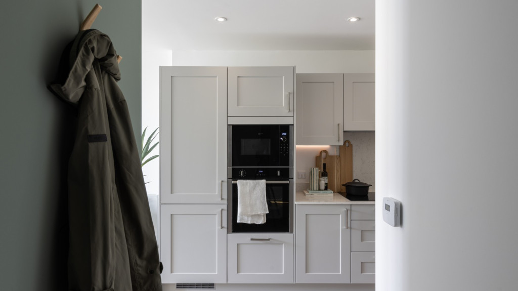 vb2272348 Pegasus Bath Leat 383 1600x1067