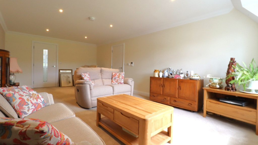 vb5457889 2025 sitting room 1600x1067