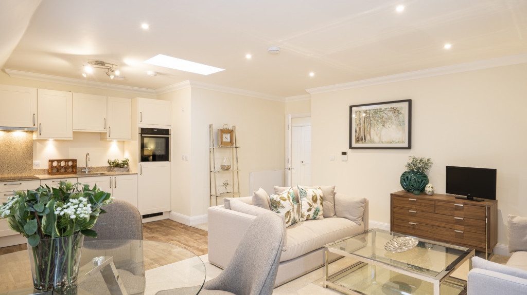 vb1830945 Renaissance  Sandhurst 055 1600x1067