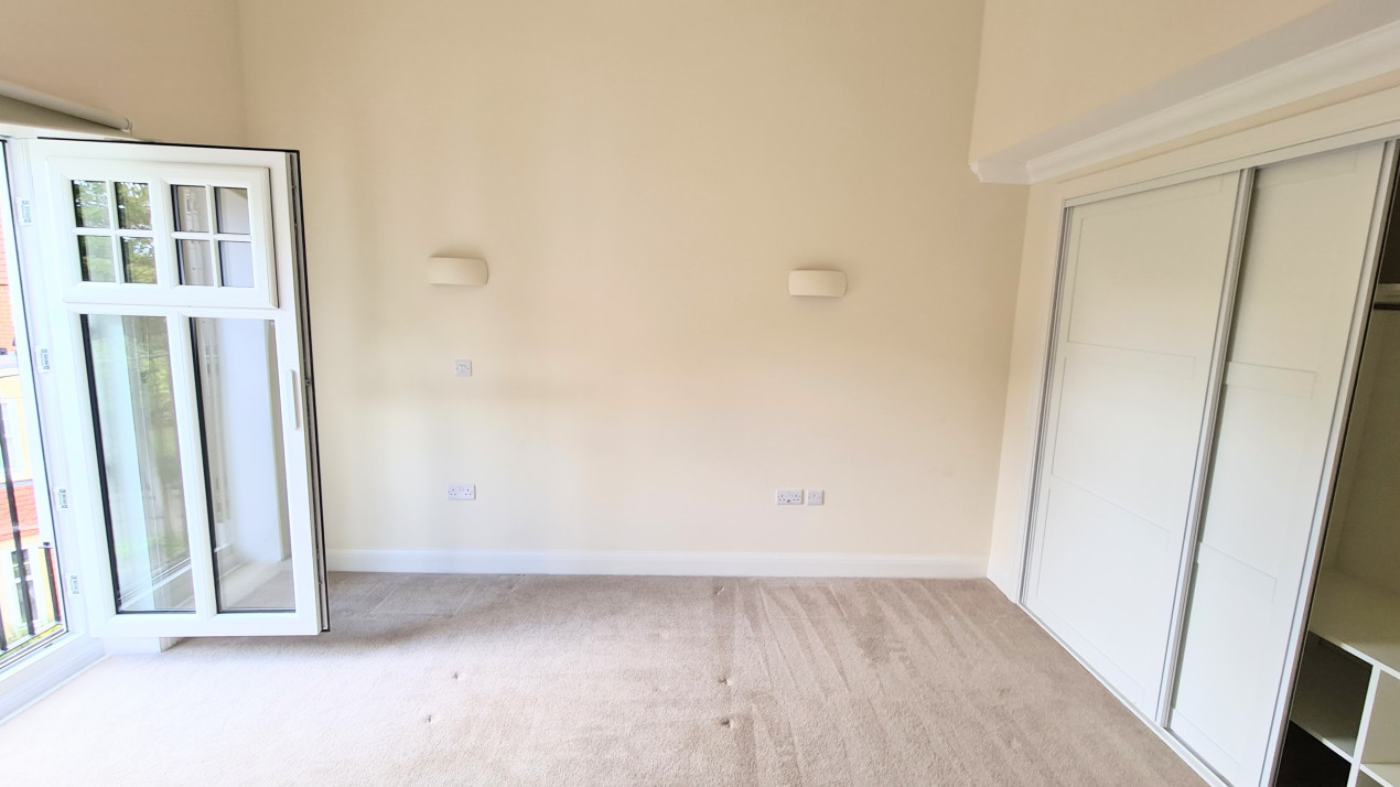 Retirement Homes near Bracknell Renaissance