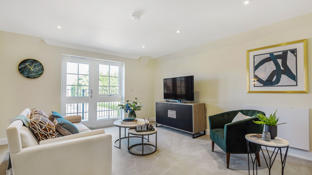 vb1967303 Renaissance Wharf Lane Bourne End Apt 9 1 1600x1068