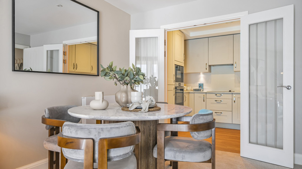 vb5262053 1181579  3  1600x1070