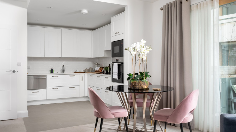 vb1957211 1   Latheram House   Apt 42   Full 1600x1067 (2)