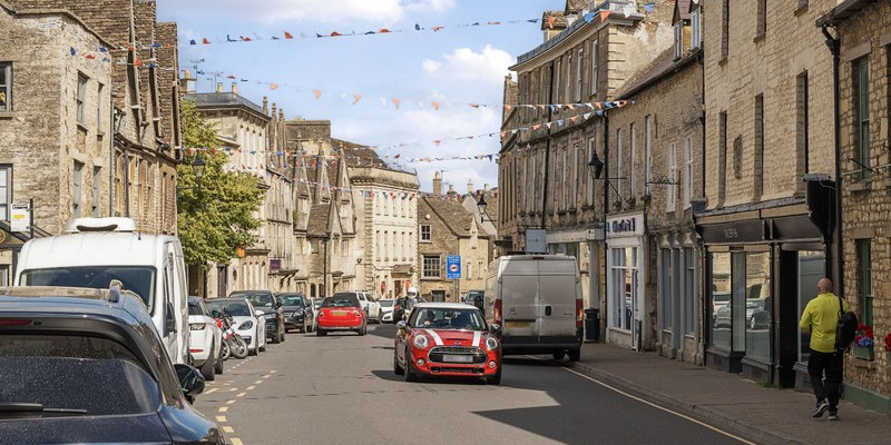 vb5172813 1149470  9  800x533