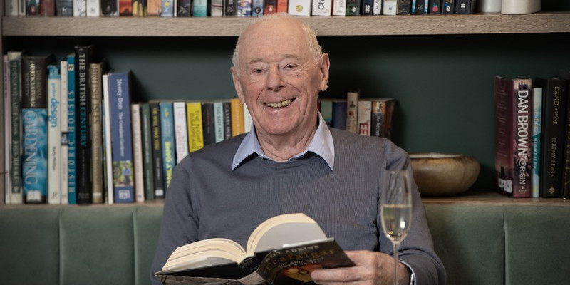 vb5610643  LPP3592 copy 800x532