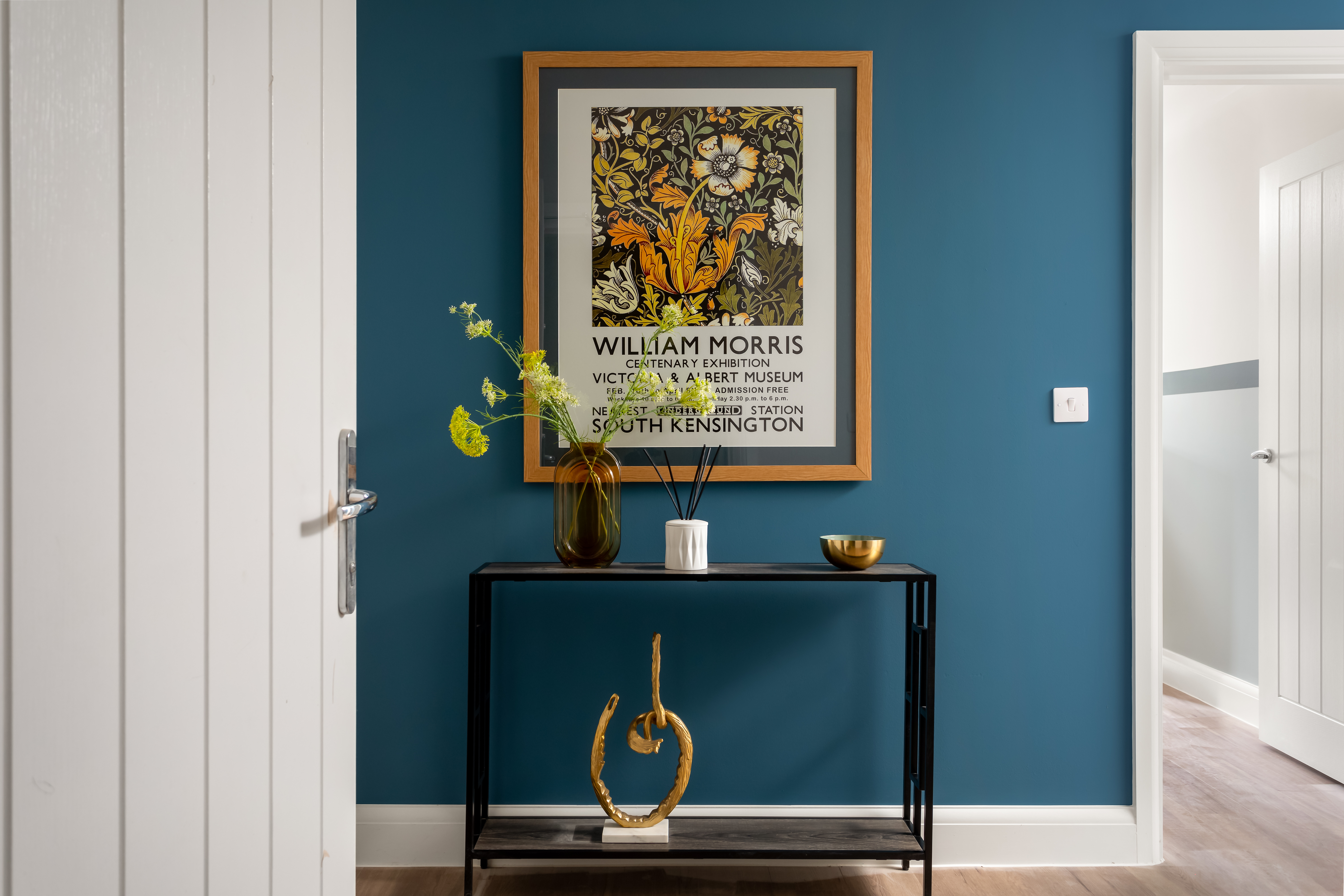 vb1974949 26 Apartment 3 Cranleigh Coves GU6 8DT Full 2