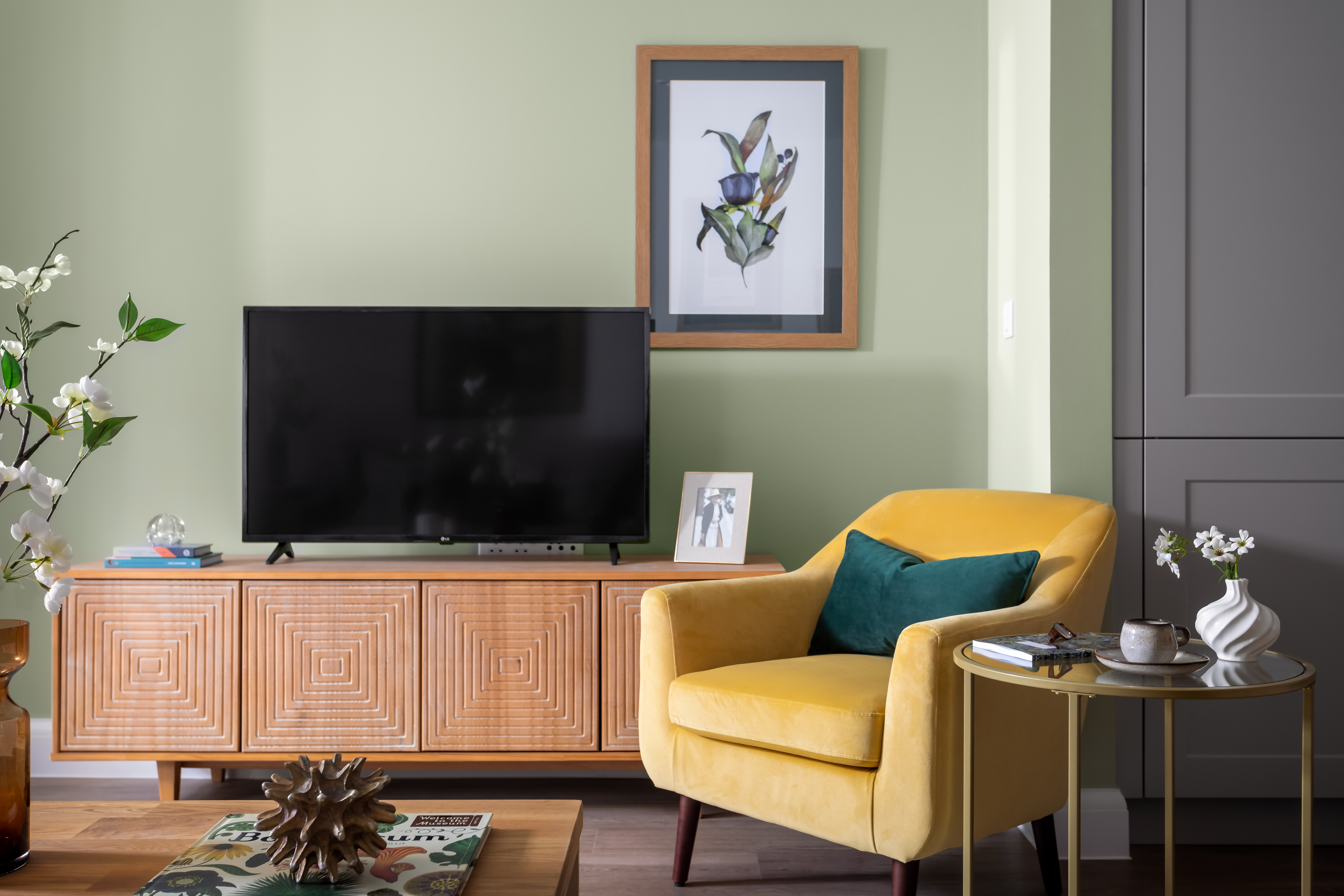 vb1974939 17 Apartment 3 Cranleigh Coves GU6 8DT Full 2