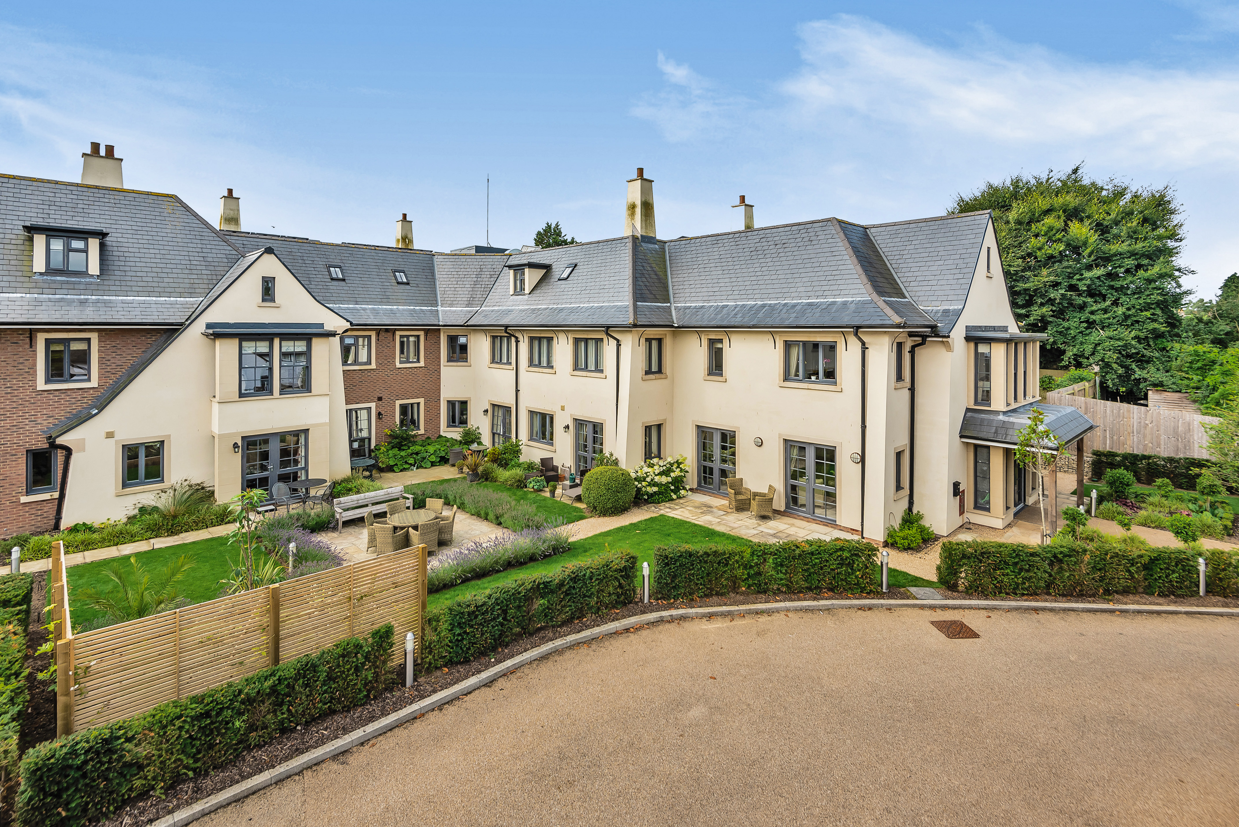 vb1851609 750378  2  1 v3