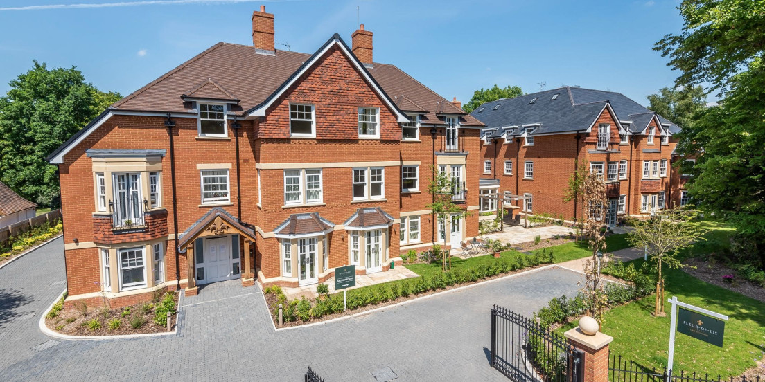 vb1831376 Renaissance Crowthorne Exterior 10 5 1 min